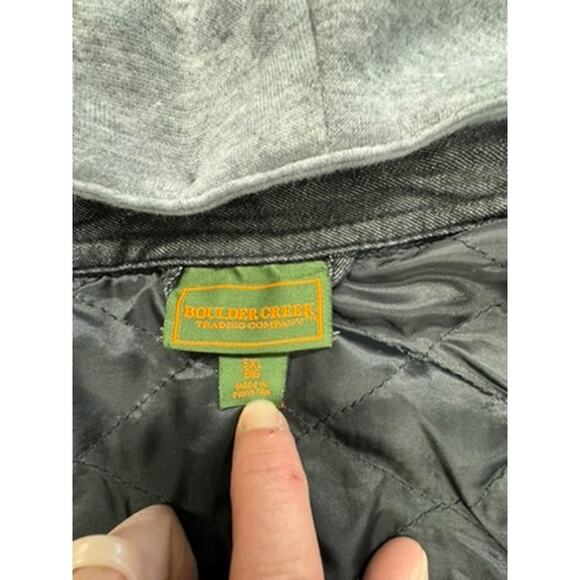 BOULDER CREEK TRADING CO. 5XL Quilted Jacket , Button Up, Removable Hood - Picture 4 of 11